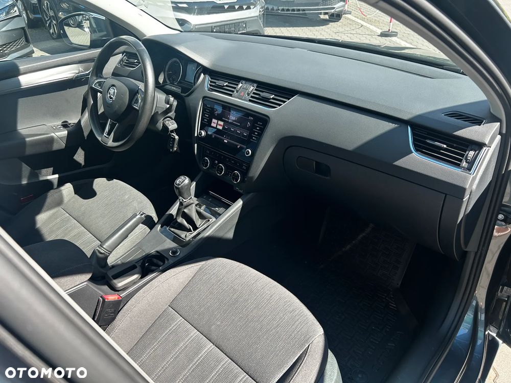 Skoda Octavia 1.4 TSI Style - 28