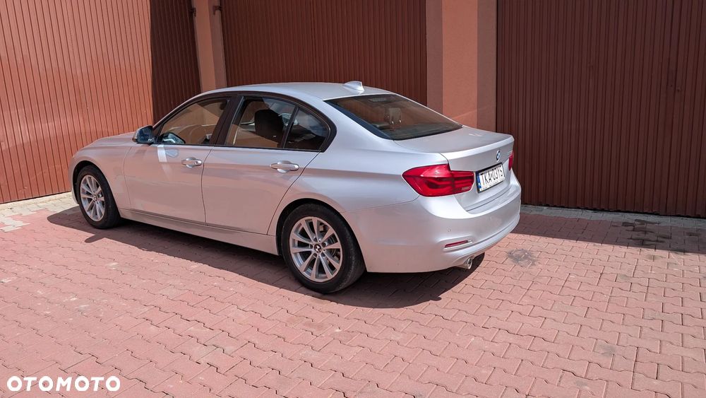 BMW Seria 3 318d Advantage - 2