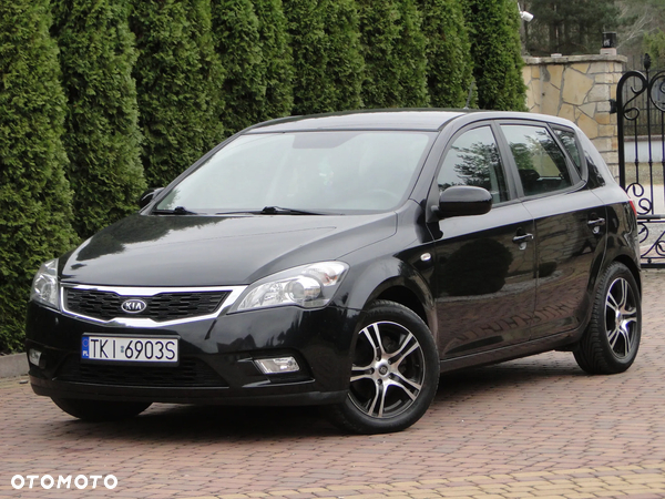 Kia Ceed Cee'd 1.4 Comfort +