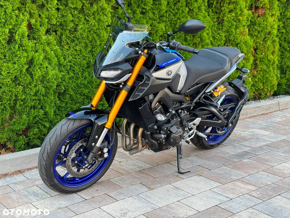 Yamaha MT - 10
