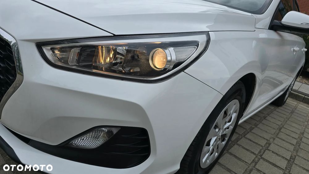 Hyundai i30 1.4 Comfort - 21