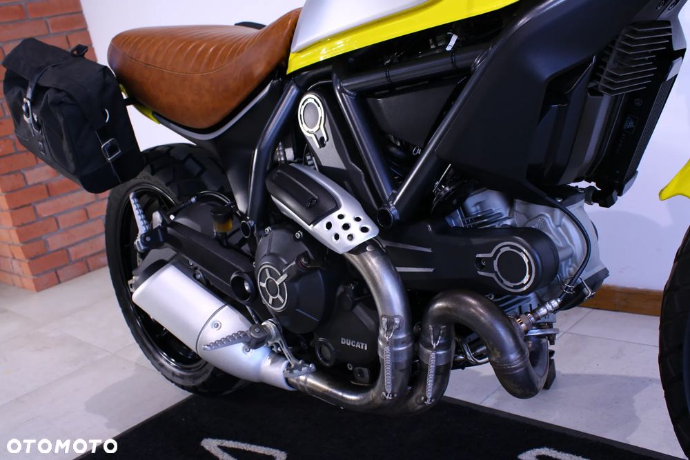 Ducati Scrambler - 20