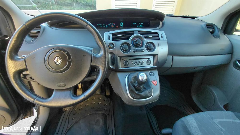 Renault Scénic 1.5 dCi Confort - 5