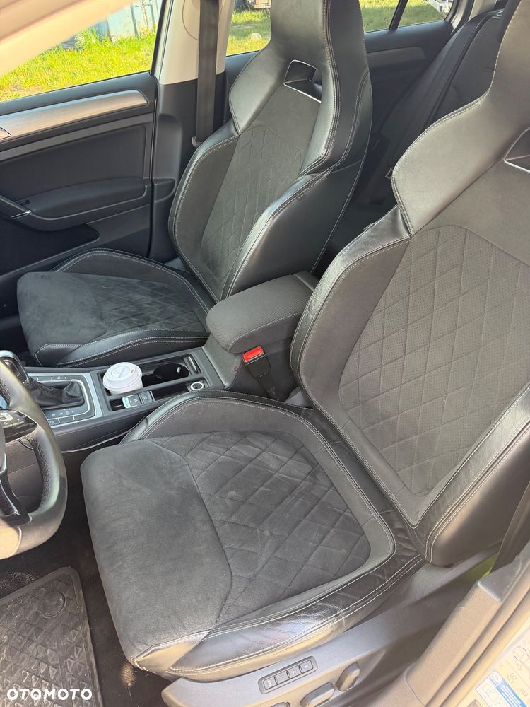 Volkswagen Golf 1.6 TDI BlueMotion Technology DSG Trendline - 9