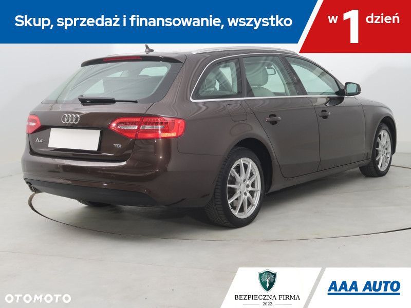 Audi A4 Avant - 7