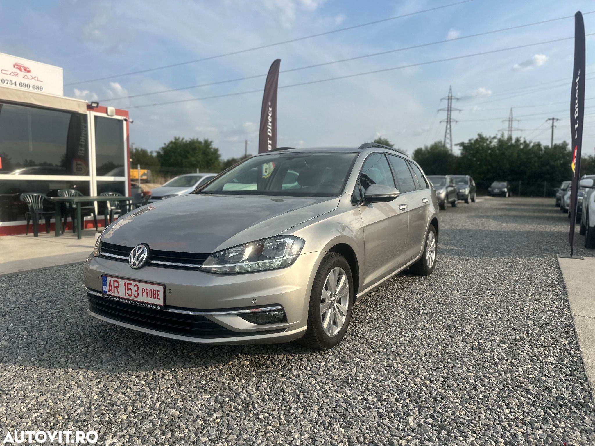 Volkswagen Golf 1.6 TDI Comfortline - 1