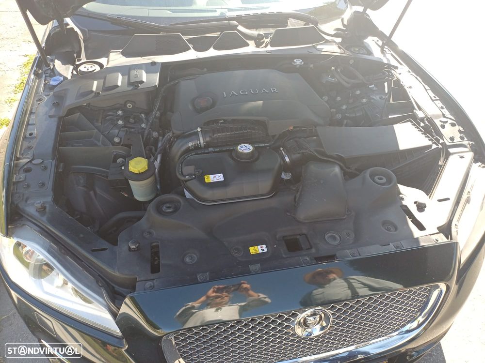 Jaguar XJ 3.0 D V6 Premium Luxury - 22