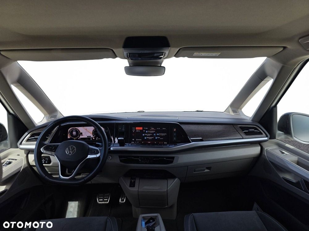 Volkswagen Multivan - 14