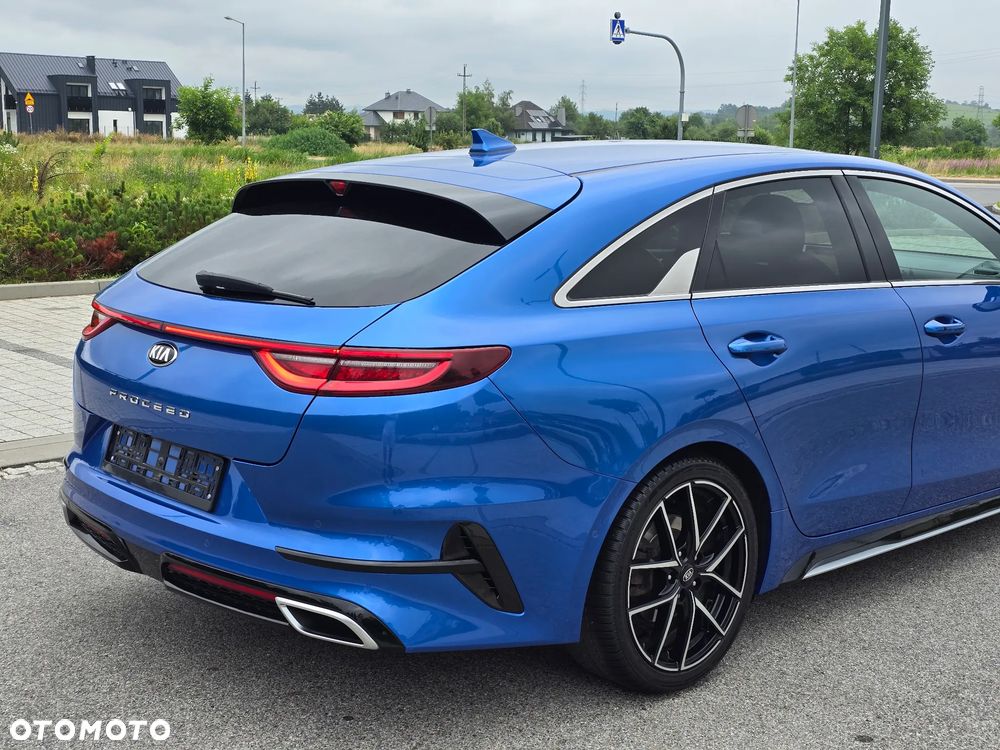Kia ProCeed 1.6 CRDi GT Line DCT - 23