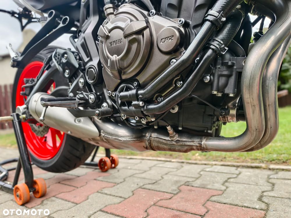 Yamaha MT - 16