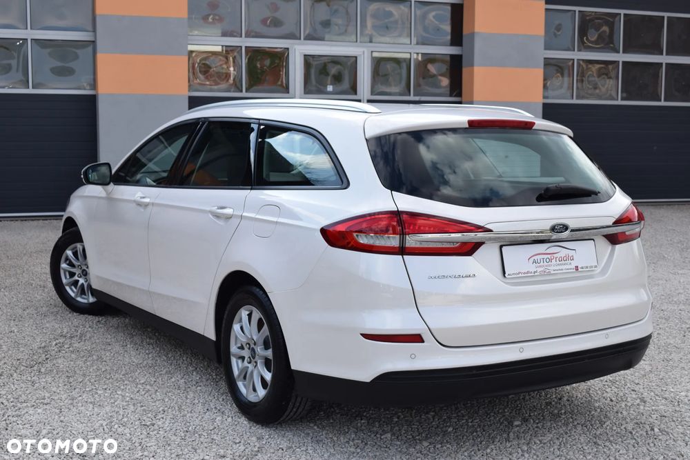 Ford Mondeo SW 2.0 TDCi Titanium PowerShift - 10