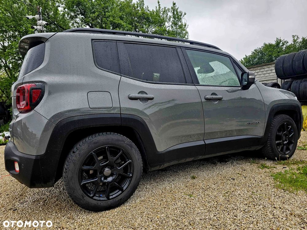 Jeep Renegade 1.3 T-GDI Limited - 33