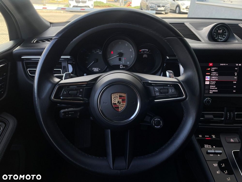 Porsche Macan - 11