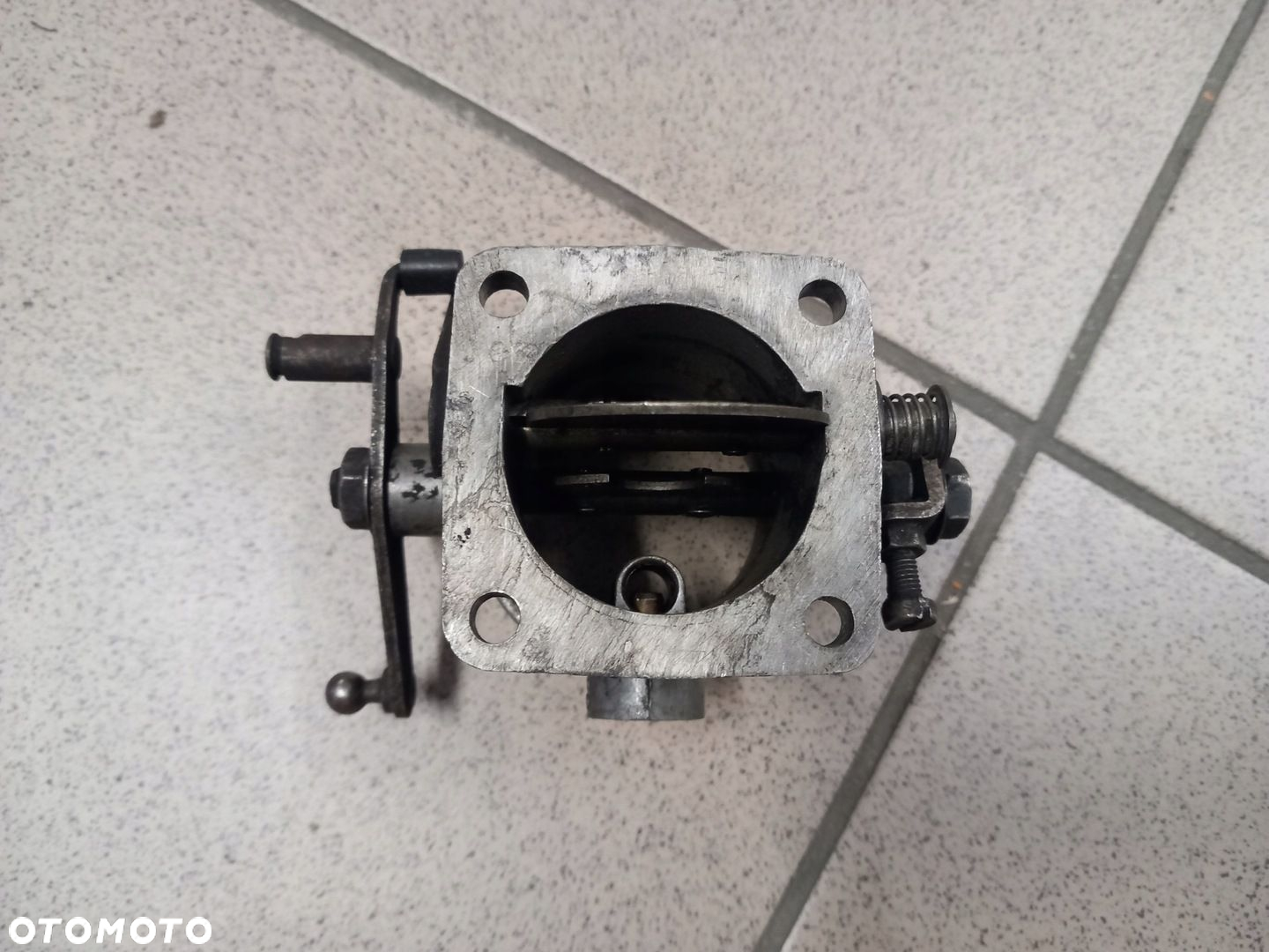 Mercedes W123 W115 OM615 OM616 Przepustnica Diesel A6150710306 - 4