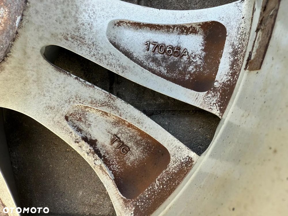 HONDA CR-V IV KOŁA ALU FELGI 225/65/17 102H 17x6.5J ET50 5x114.3 17065A - 12