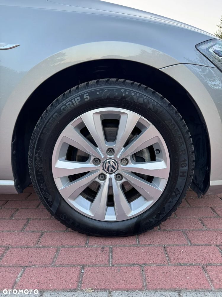 Volkswagen Golf 1.5 TSI BMT Comfortline - 29