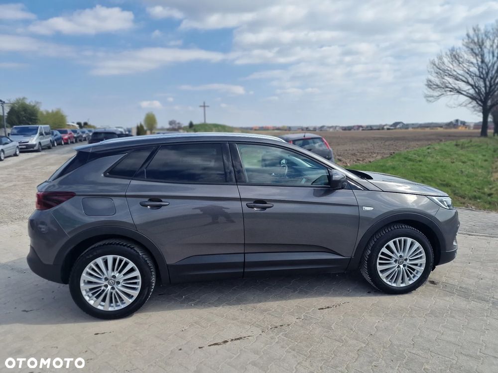 Opel Grandland X 1.2 Start/Stop Design Line - 8