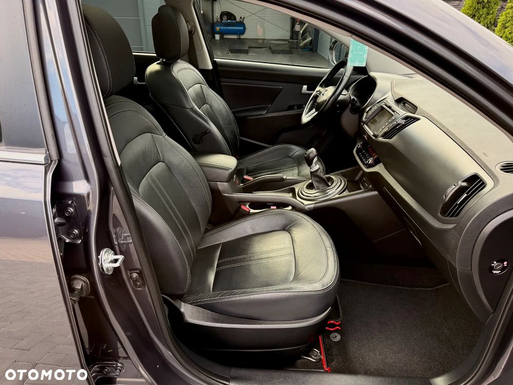 Kia Sportage 1.7 CRDI 2WD ISG Spirit - 26