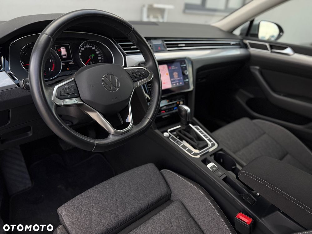 Volkswagen Passat Variant 2.0 TDI Business DSG - 17
