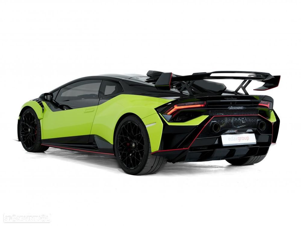 Lamborghini Huracán STO - 4