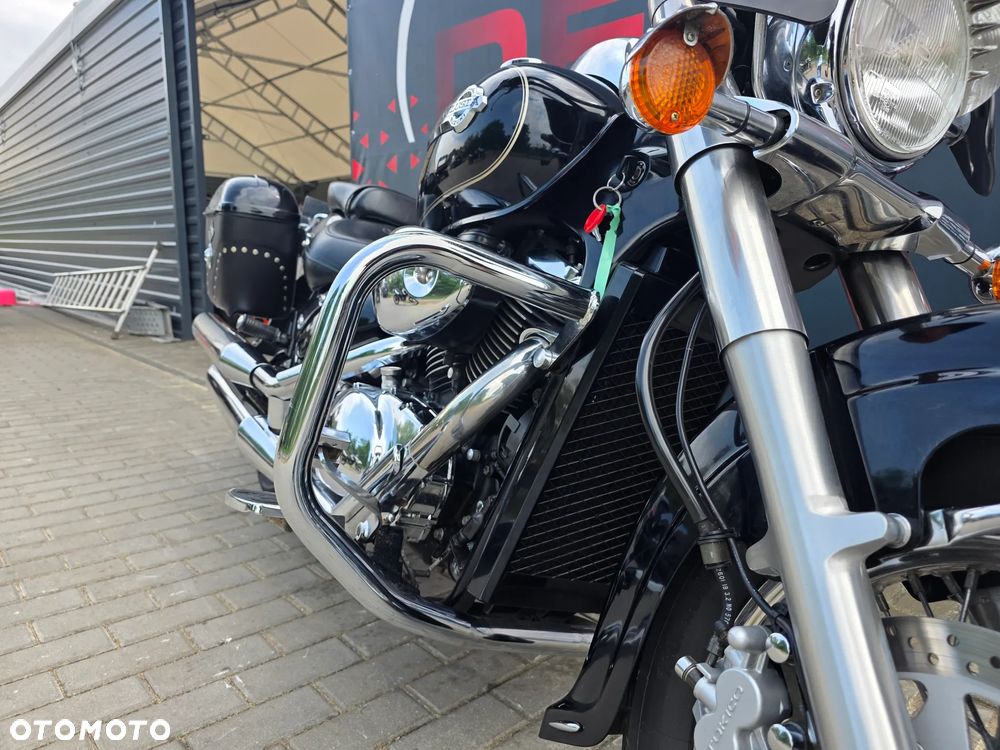 Suzuki VL 800 Volusia - 16