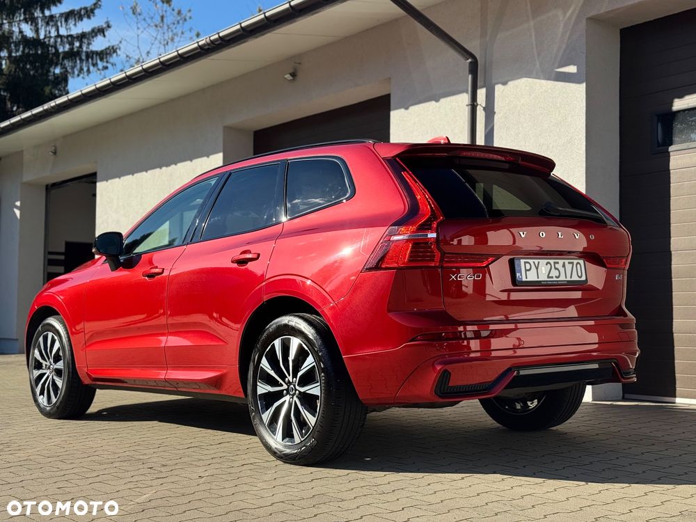 Volvo XC 60 B4 D Plus Dark - 6