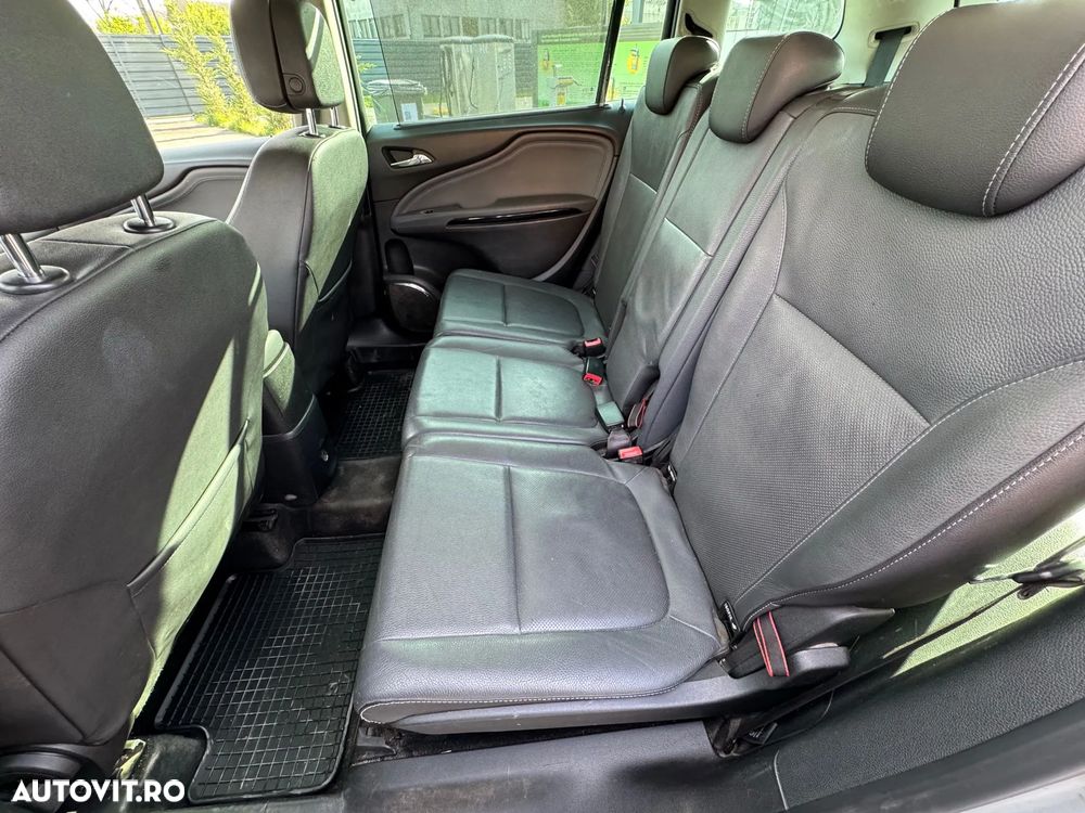Opel Zafira 2.0 CDTI Aut Enjoy - 4