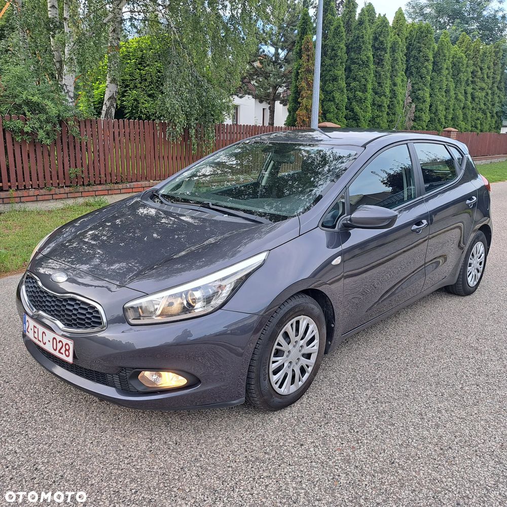 Kia Ceed 1.4 CRDi 90 Vision - 1