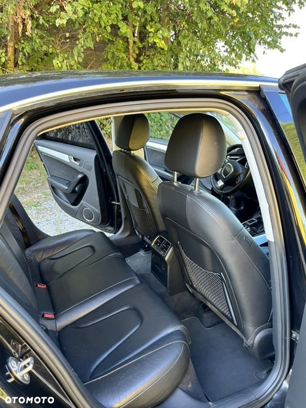 Audi A4 Limousine - 2