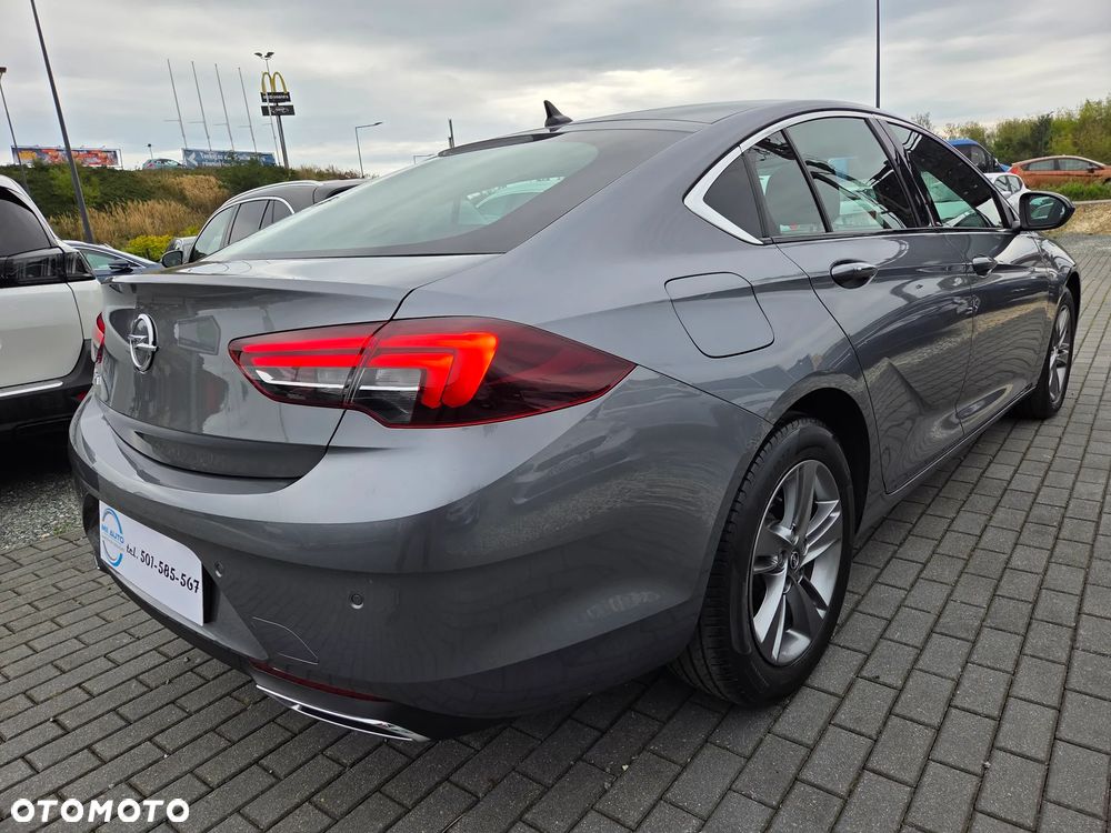 Opel Insignia 2.0 CDTI Elegance S&S - 10