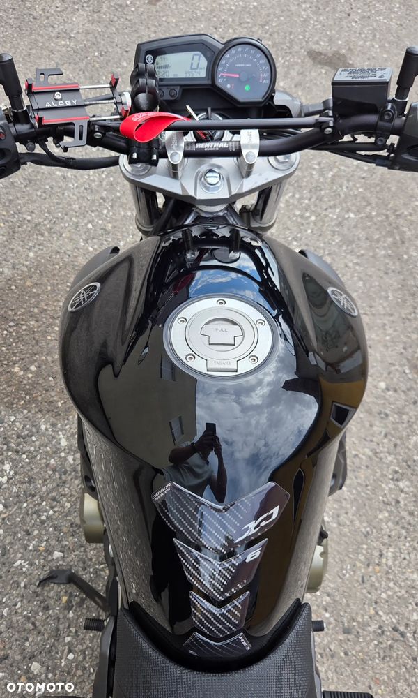Yamaha XJ - 4