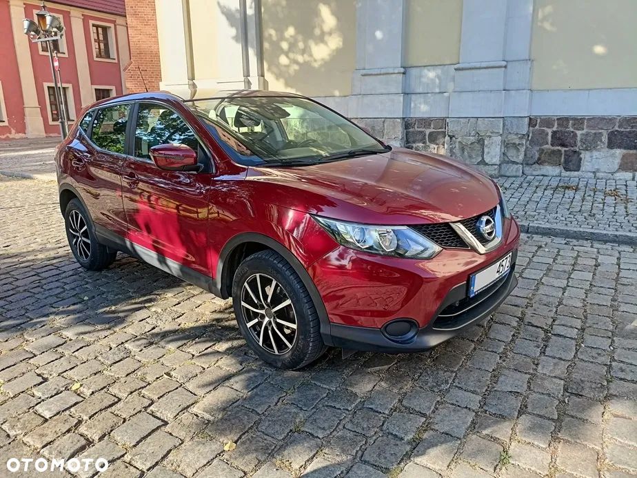 Nissan Qashqai - 1