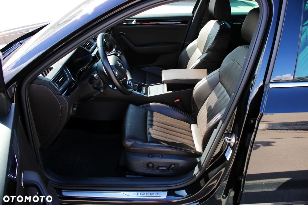 Skoda Superb 2.0 TSI L&K DSG - 21
