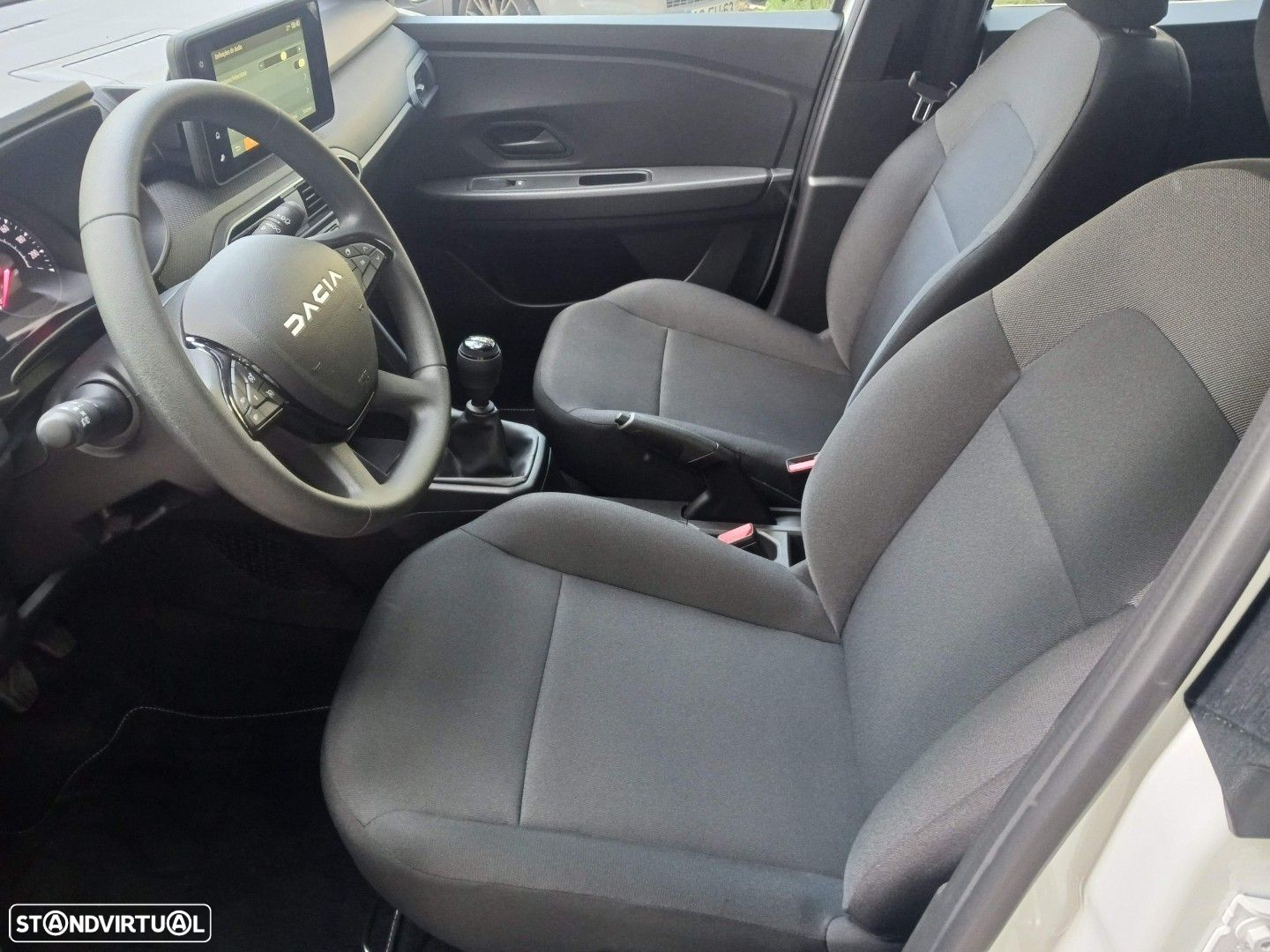 Dacia Sandero 1.0 SCe Essential - 31