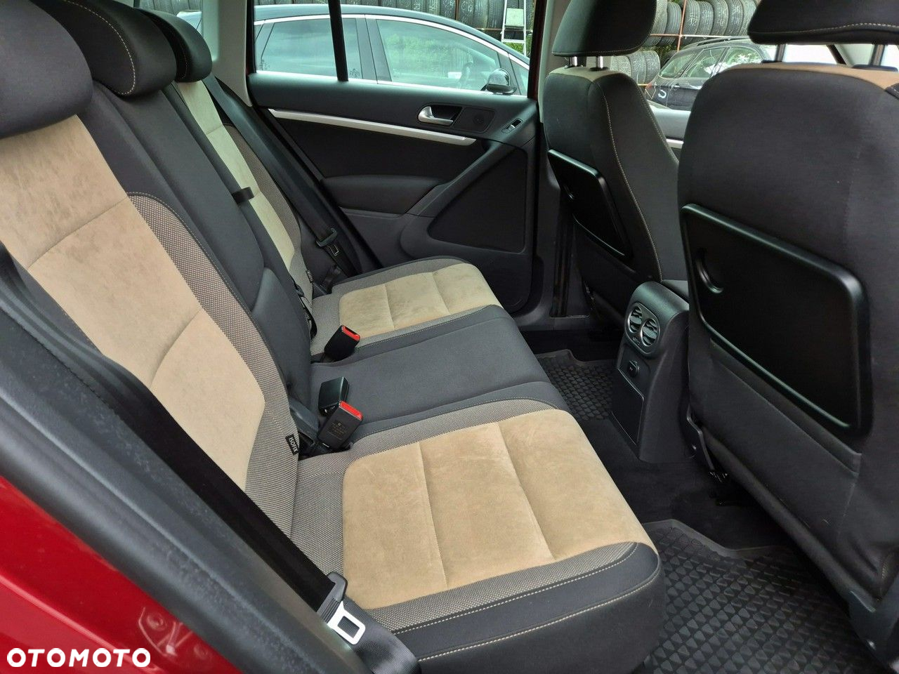 Volkswagen Tiguan 1.4 TSI Sport&Style - 14