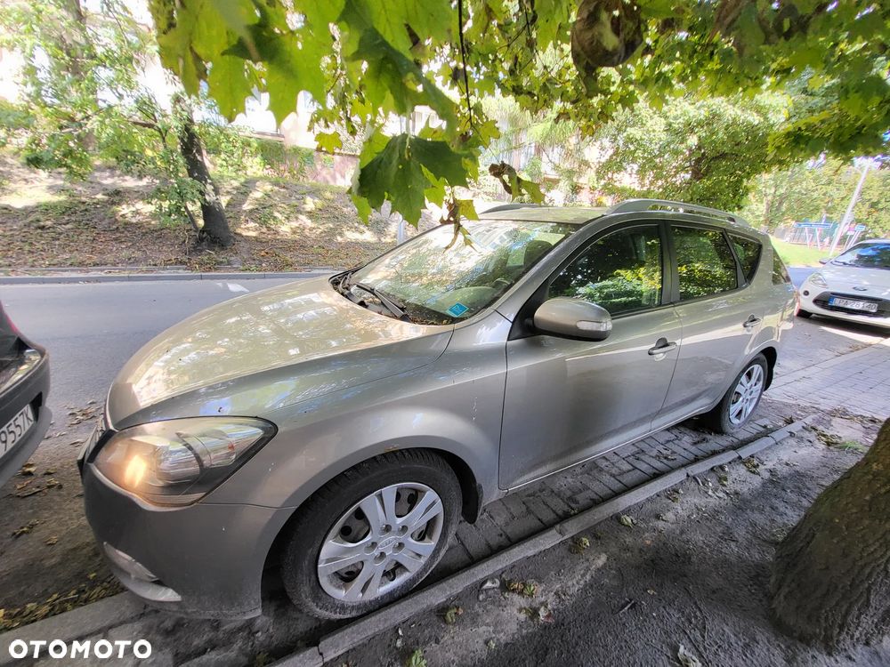 Kia Ceed 1.6 Crdi Comfort + - 10