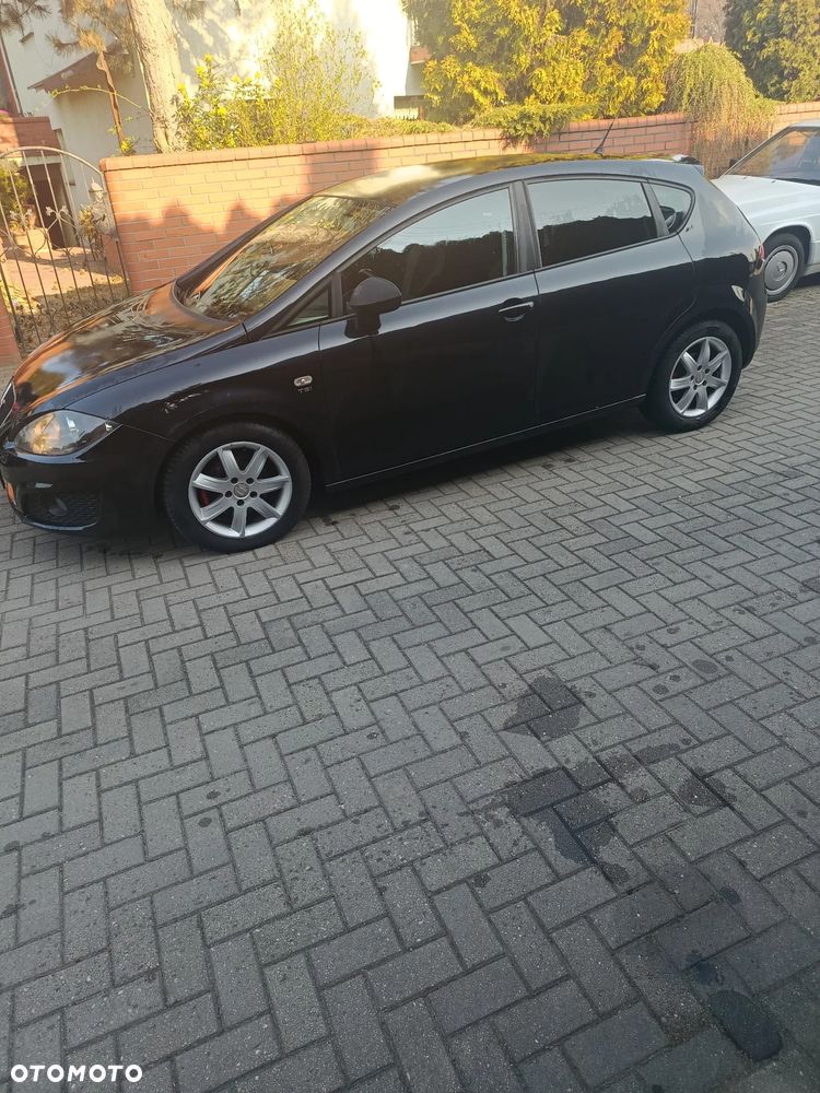 Seat Leon 1.2 TSI Ecomotive Reference Copa - 4