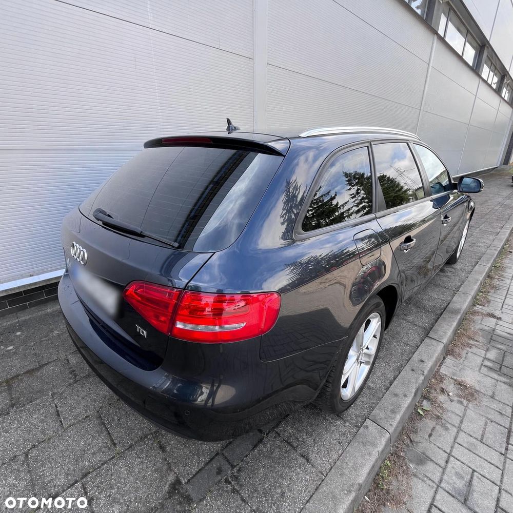 Audi A4 Avant 2.0 TDI DPF multitronic Attraction - 26
