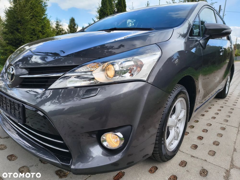 Toyota Verso 1.8 7-Sitzer Edition S+ - 24