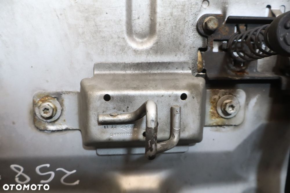 MASKA  RENAULT MEGANE III SAN513 - 4