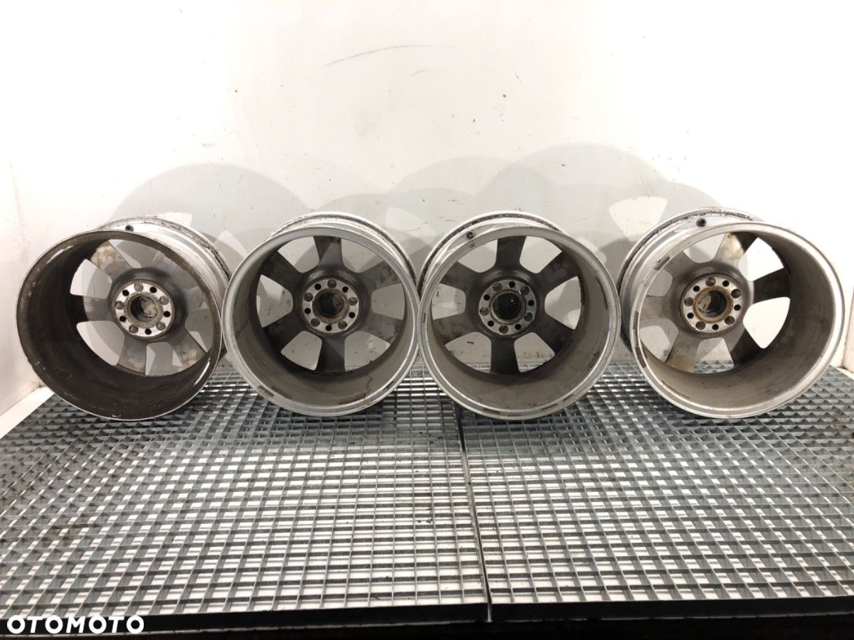 FELGI ALUMINIOWE 16 7,5J 5X112 ET 45 ŚRODEK CENTR. 66,6 - 782.00 PLN - AUDI A4 B8 (8K2) 2007 - 2015 - 9