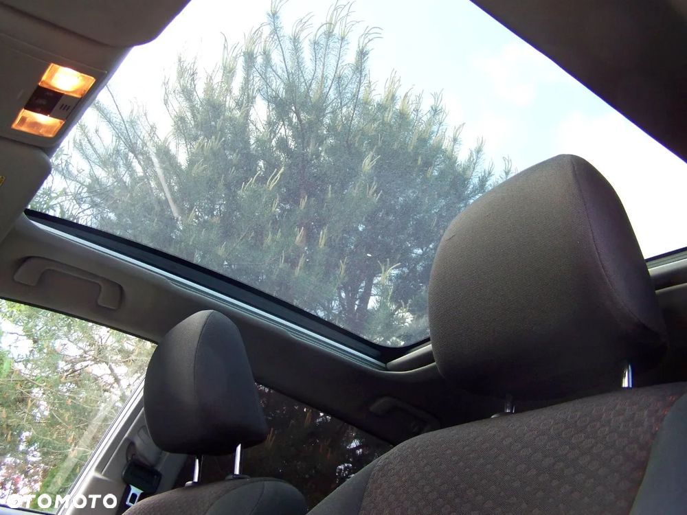 Toyota Verso 1.8 Premium EU5 - 6