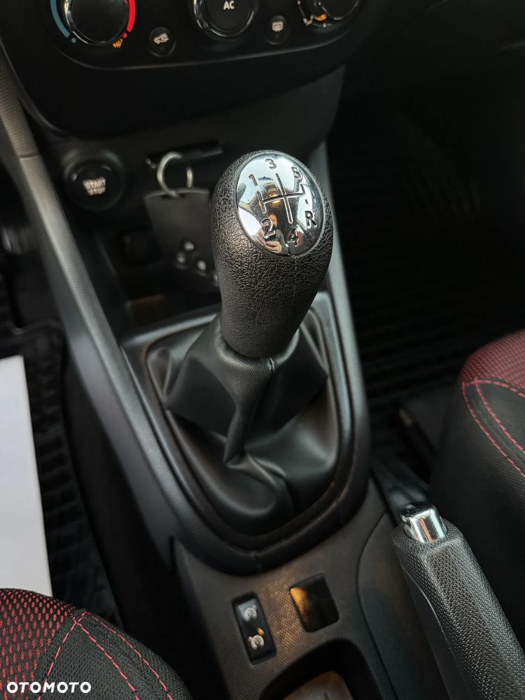 Renault Clio 1.5 dCi Business - 40