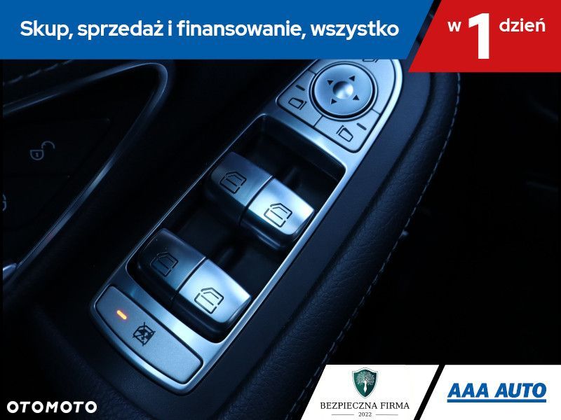 Mercedes-Benz GLC - 17