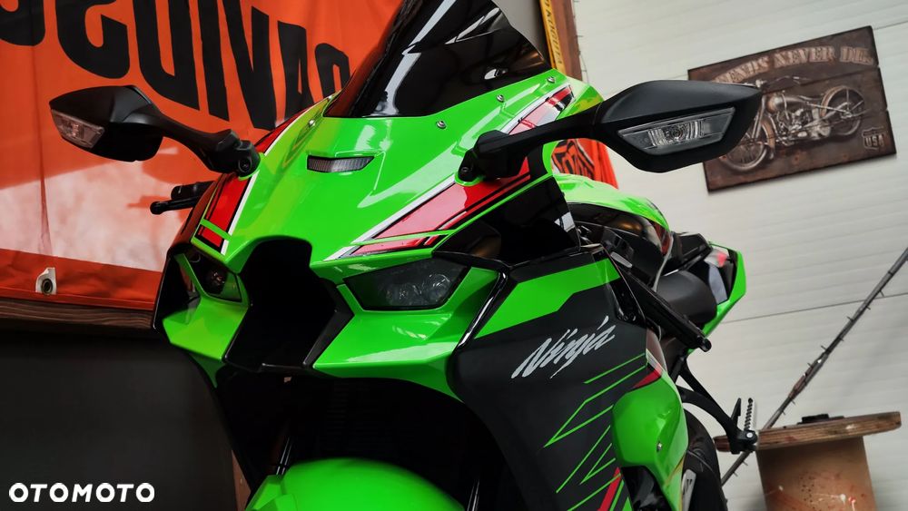 Kawasaki ZX - 32
