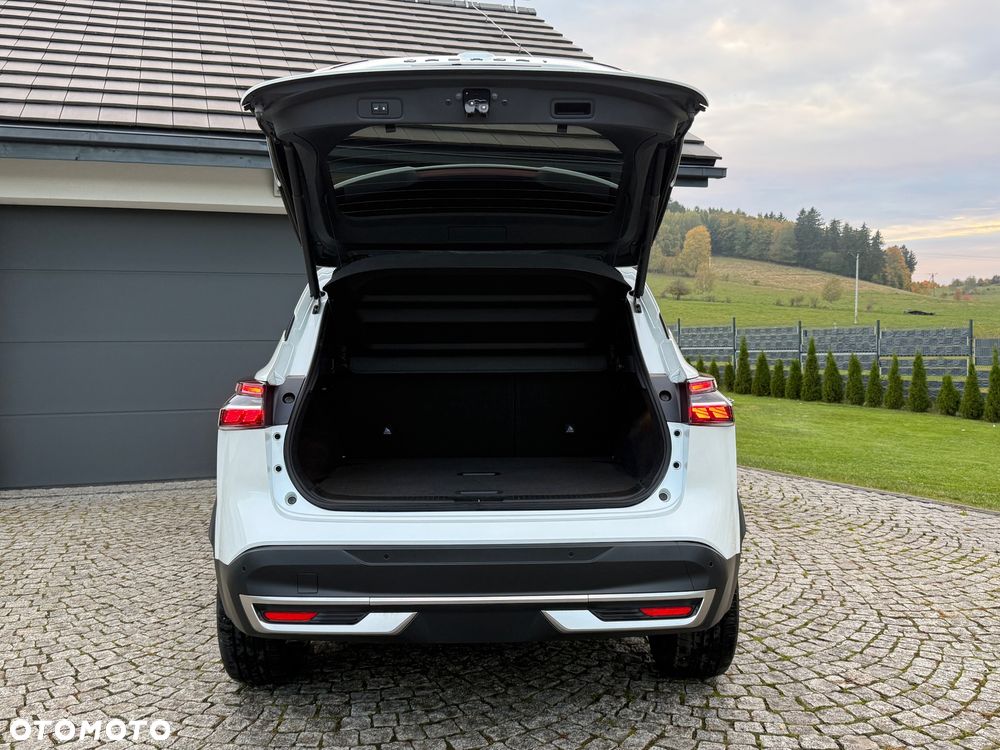 Nissan Qashqai 1.3 DIG-T MHEV Xtronic Tekna - 36