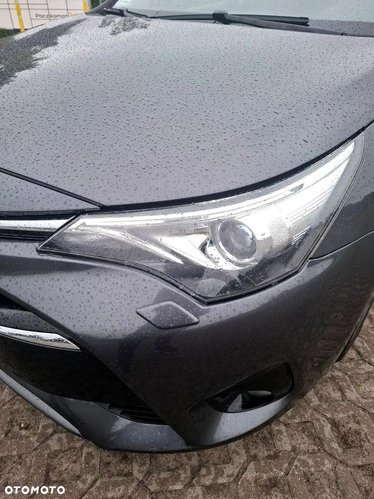 Toyota Avensis 1.8 Prestige - 9