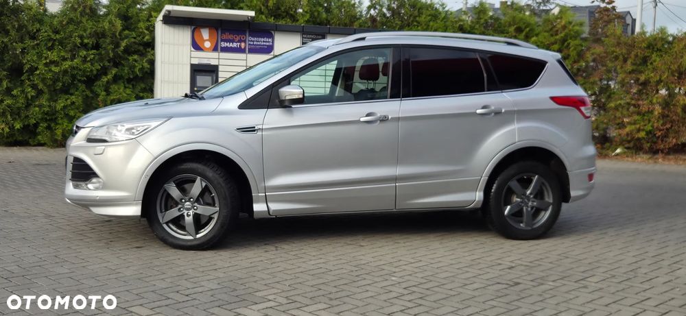 Ford Kuga 2.0 TDCi 4x4 Titanium - 6