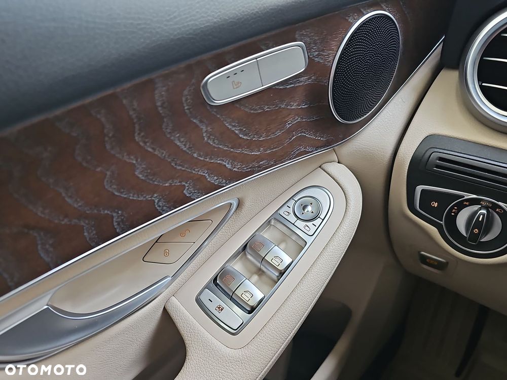Mercedes-Benz GLC 220 d 4-Matic - 25