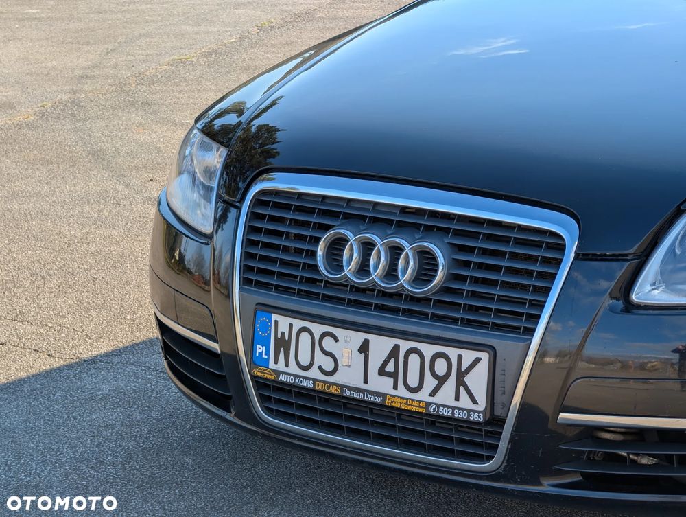 Audi A6 Limousine 2.4 - 8